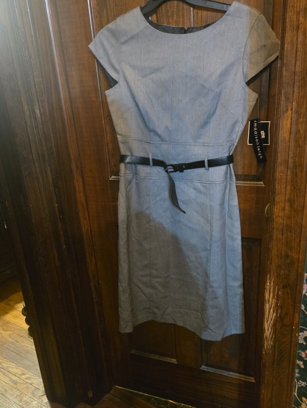 madison leigh Gray Midi Sheath Dress with Black Belt